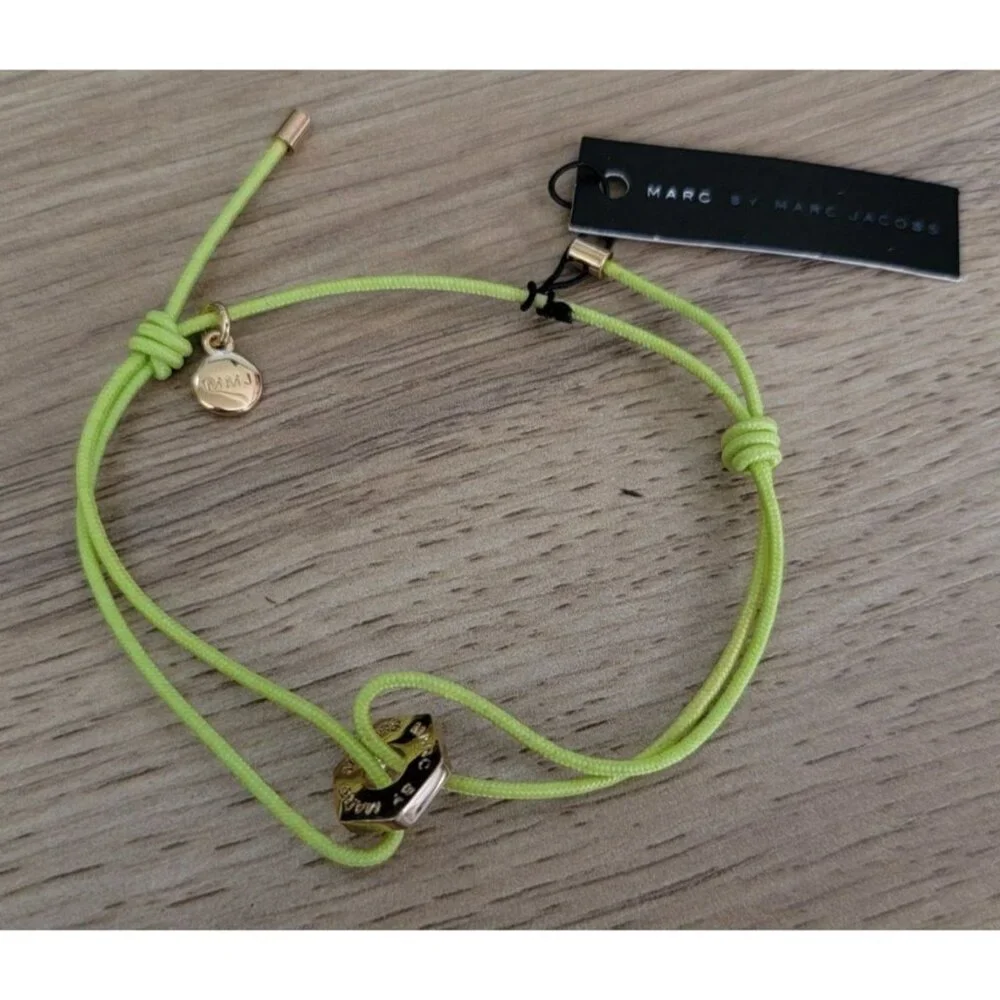 Marc by Marc Jacobs Neon Yellow Cord Friendship Bracelet Gold Charm NWT - Picture 1 of 6